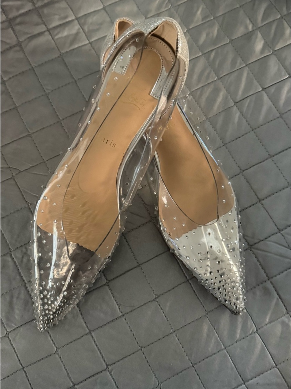 Red Bottom Clear Crystal-Embellished Pointed Toe Flats size 42 NEW - Picture 5 of 5